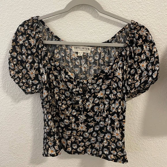 IDYLLWIND TOP - Picture 1 of 2